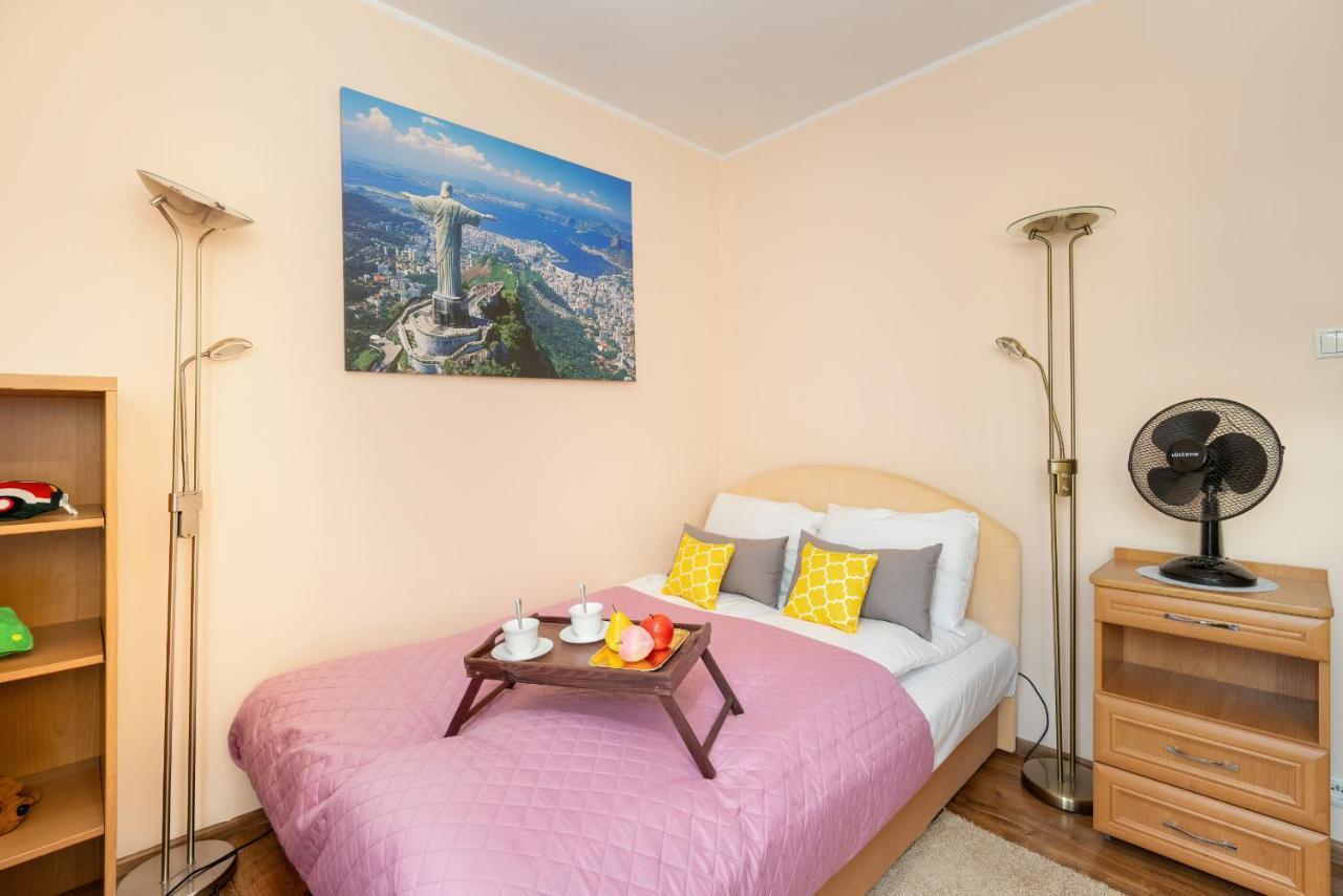 Comfortable Wojskowa Apartment By Noclegi Renters Poznan Dış mekan fotoğraf