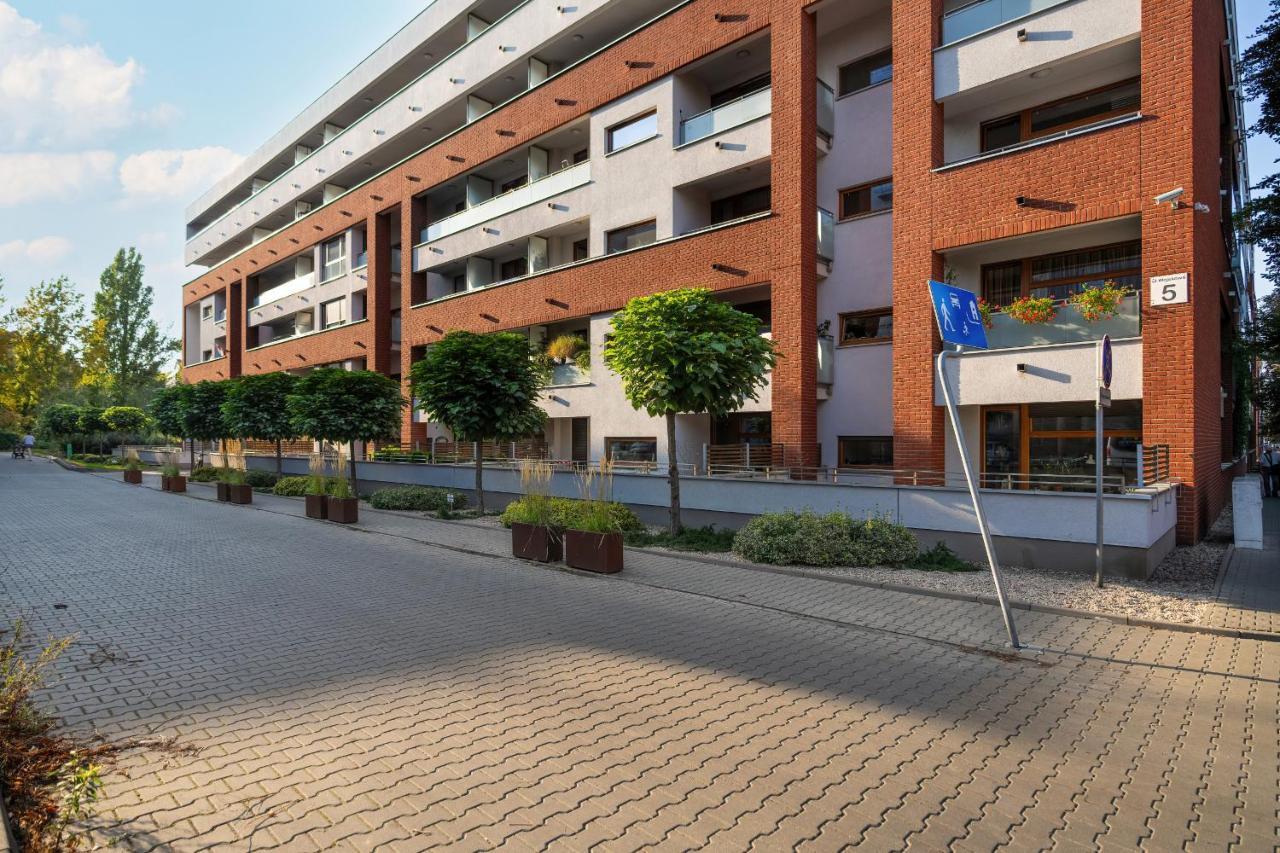 Comfortable Wojskowa Apartment By Noclegi Renters Poznan Dış mekan fotoğraf